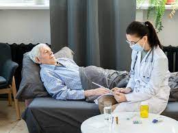 The Convenience of a Doctor’s Home Visit: Why Choose a Family Physician at Home